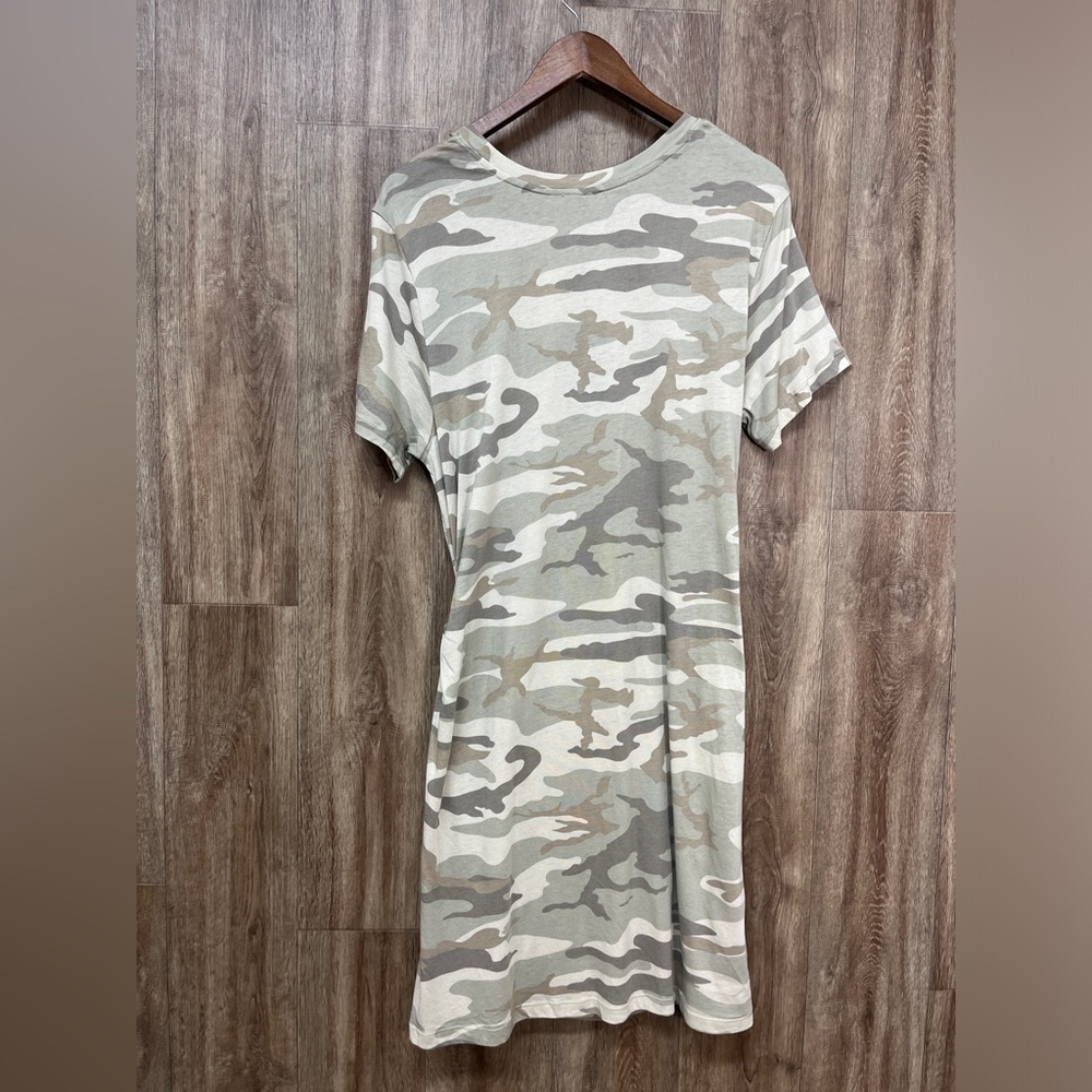 NEW Rails Edie Tie Waist T-Shirt Dress Camo - Picture 2 of 9
